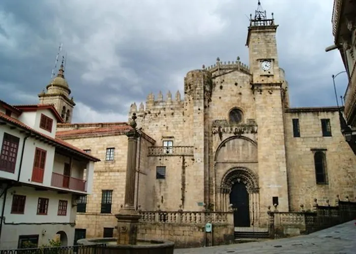 Spacious In 80 M² With Parking *